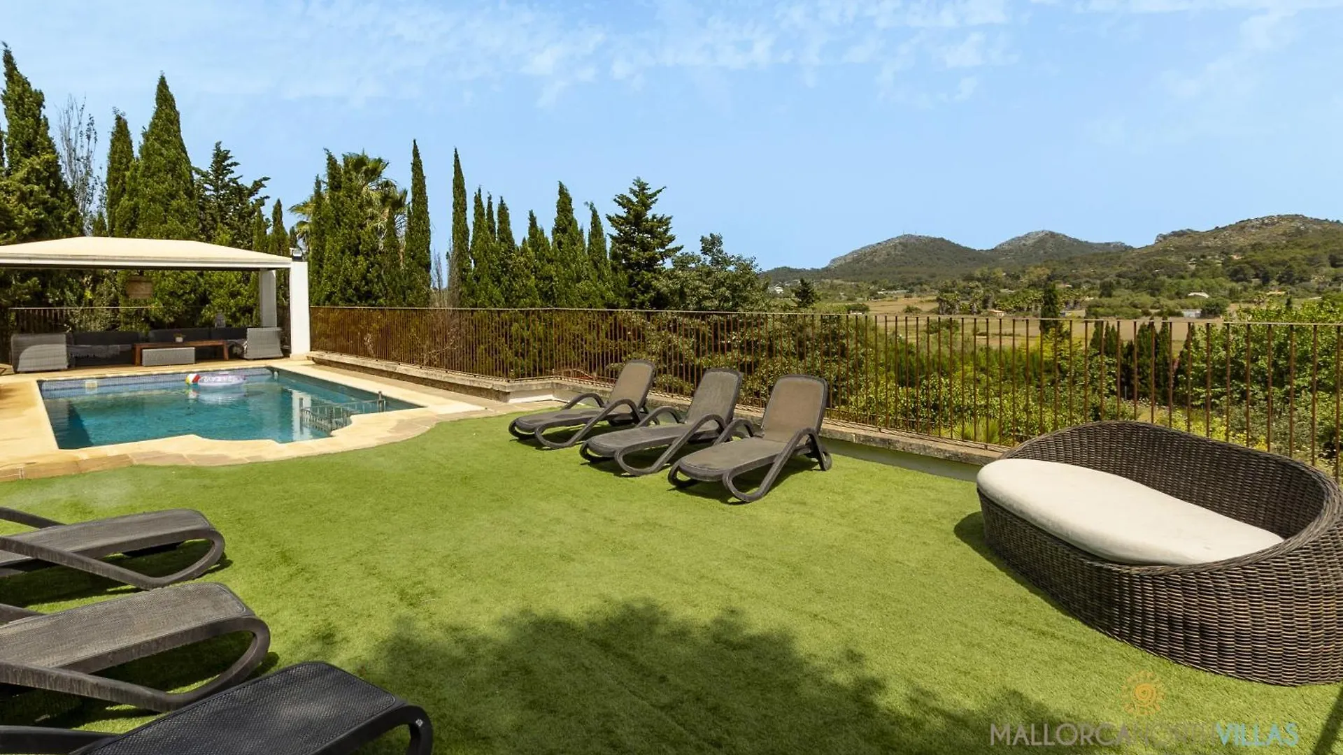 Villa Alejandra الكوذيا إسبانيا
