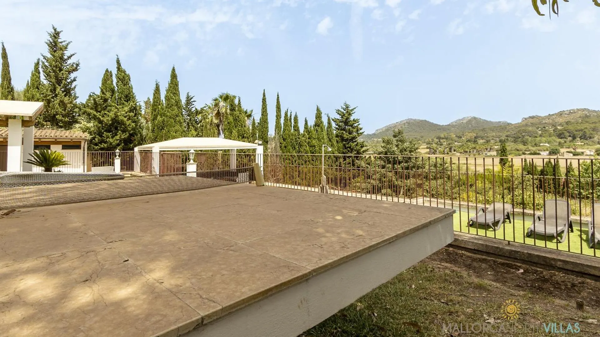 Villa Alejandra الكوذيا