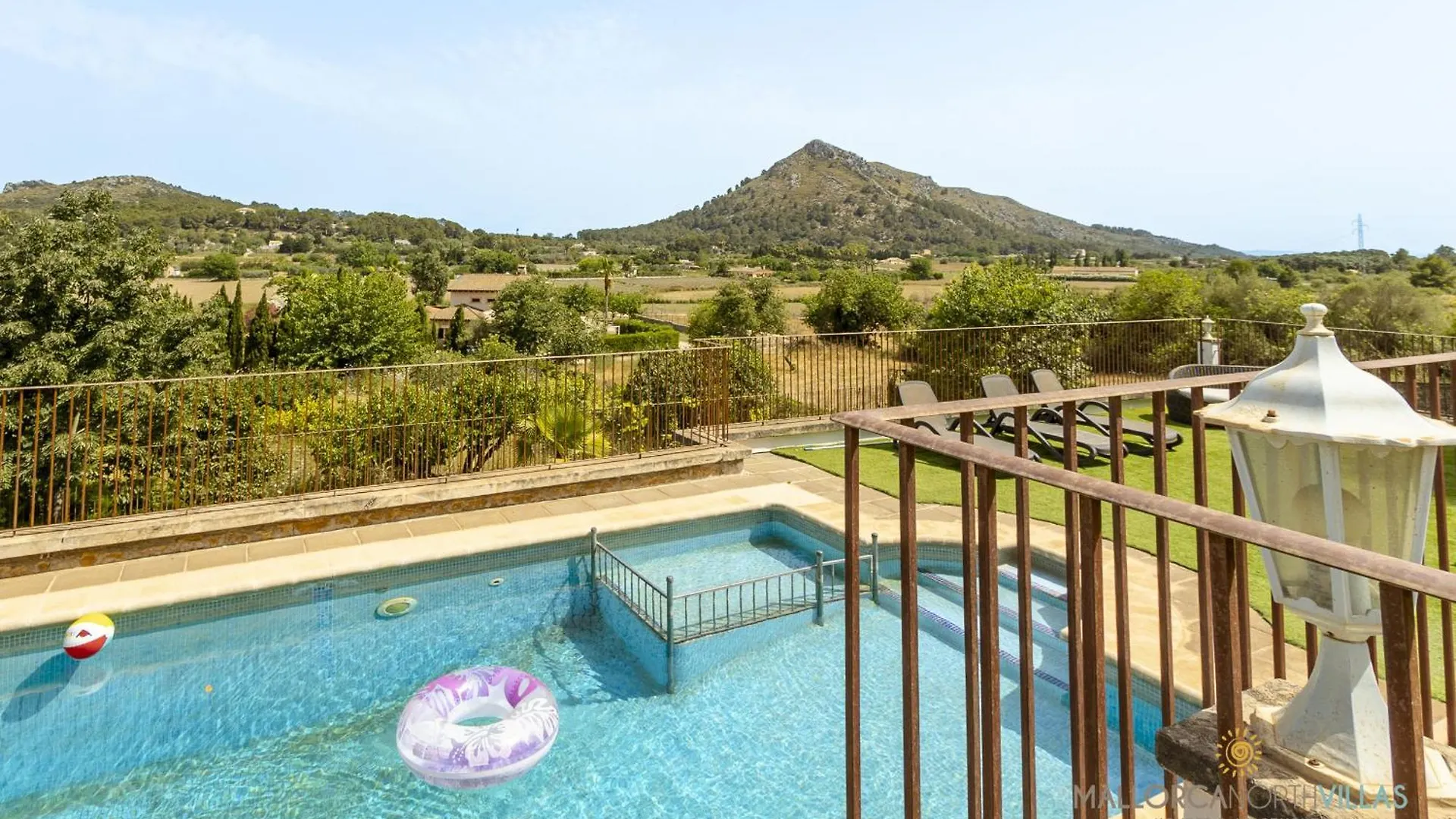 Villa Alejandra الكوذيا